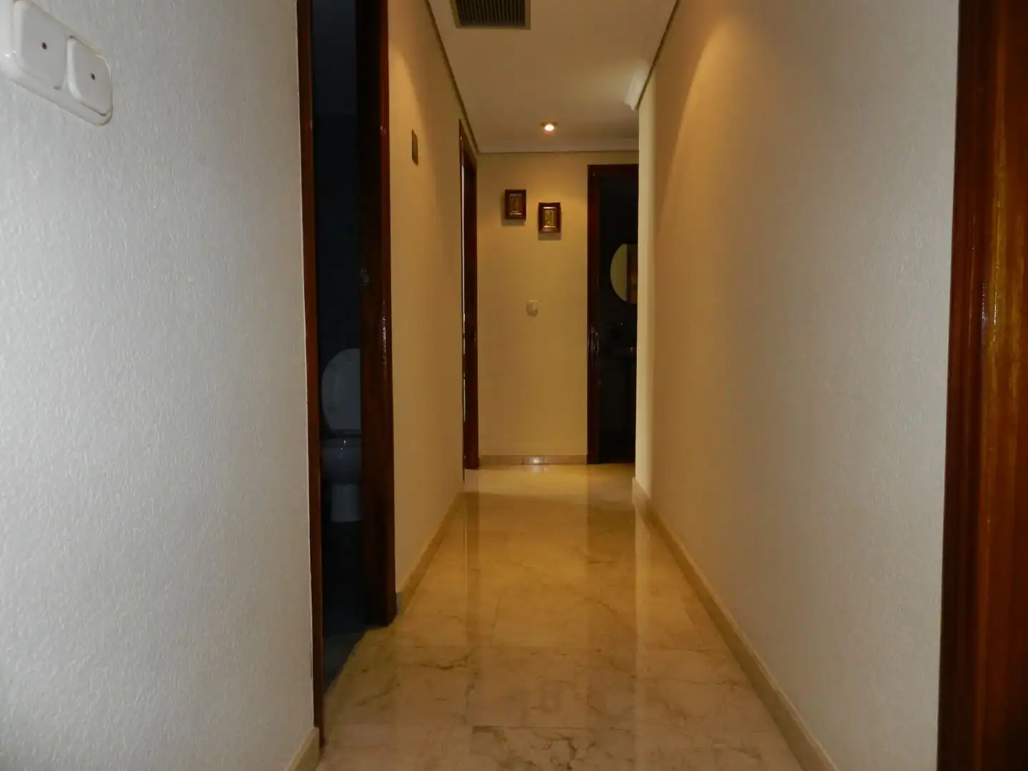 Piso de alquiler en Avenida del Aeropuerto, 6, Ciudad Jardín - Zoco Piso de alquiler en Avenida del Aeropuerto, 6, Ciudad Jardín - Zoco