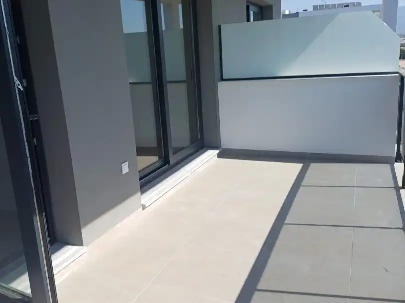 Pis de lloguer a Calle Árbol del Amor, 4, Nueva Almería - Cortijo Grande - Vega de Acá Terrassa de Pis de lloguer en Almería amb Aire condicionat, Jardí privat i Parquet