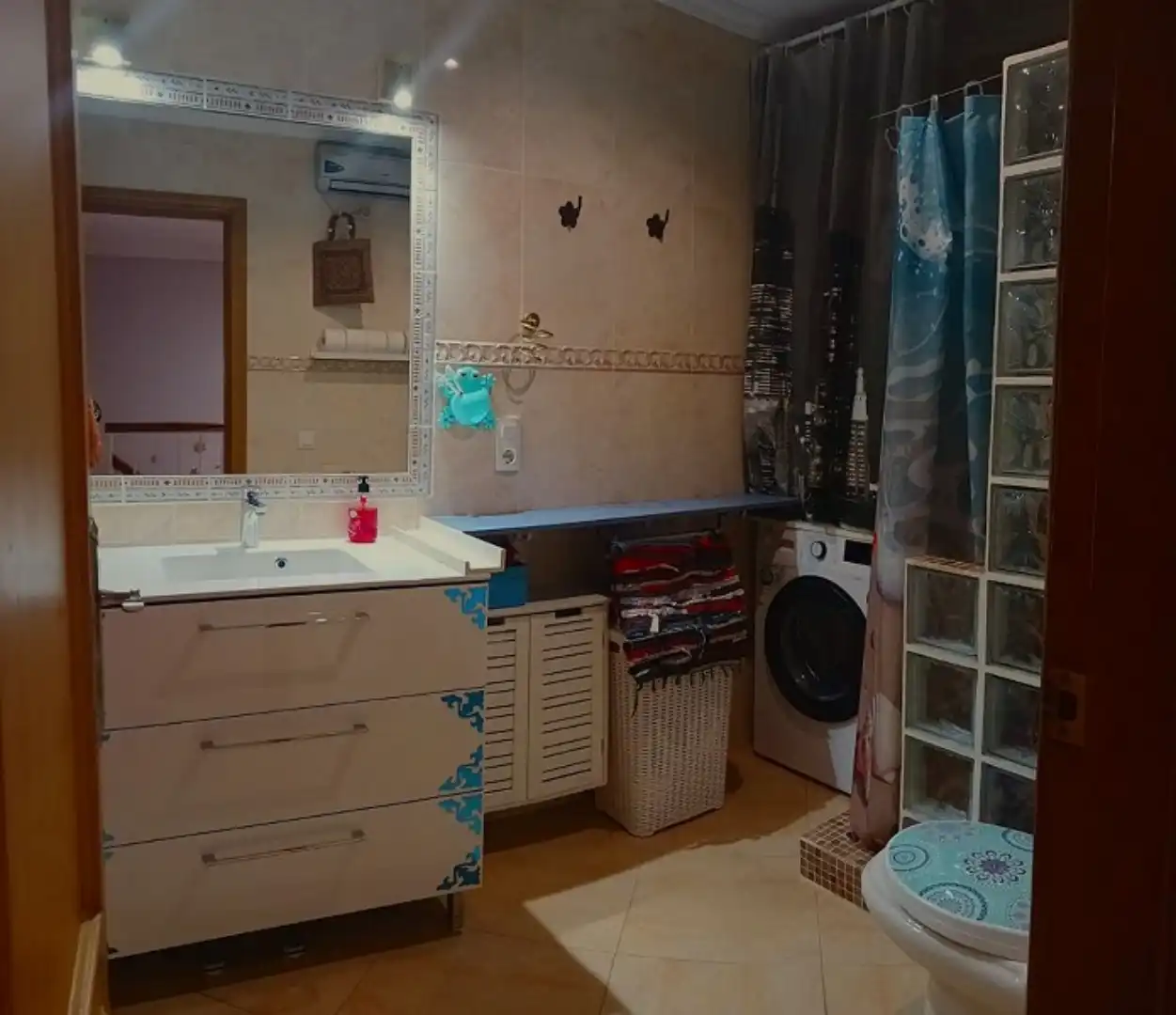 Badezimmer von Maisonette zum Verkauf in Dénia mit Klimaanlage und Terrasse
