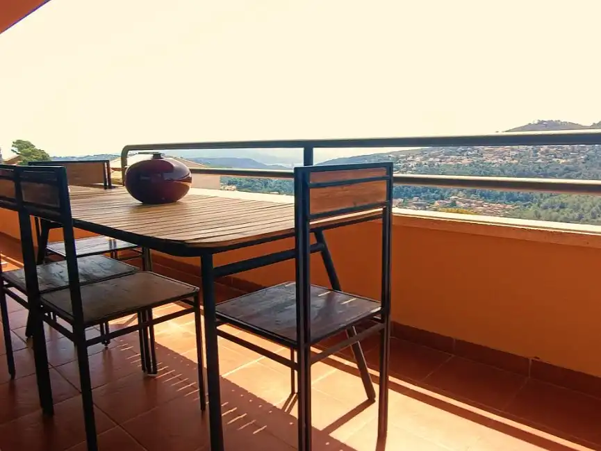 Piso en venta en Carrer Pompeu Fabra, 14, Corbera de Llobregat Terraza de Piso en venta en Corbera de Llobregat con Aire acondicionado, Terraza y Balcón