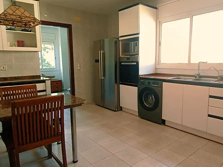 Piso en venta en Carrer Pompeu Fabra, 14, Corbera de Llobregat Cocina de Piso en venta en Corbera de Llobregat con Aire acondicionado, Terraza y Balcón