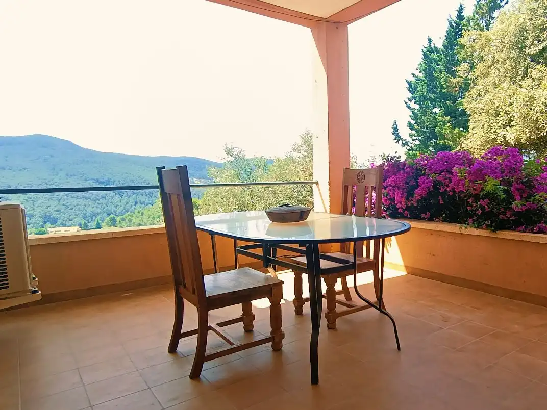 Piso en venta en Carrer Pompeu Fabra, 14, Corbera de Llobregat Terraza de Piso en venta en Corbera de Llobregat con Aire acondicionado, Terraza y Balcón