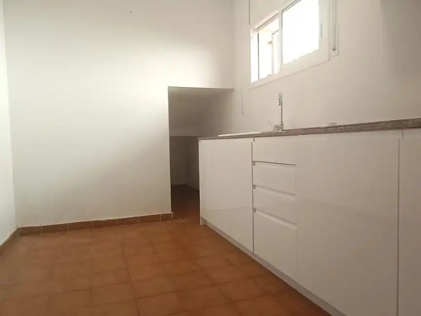 Piso en venta en Carrer Pompeu Fabra, 14, Corbera de Llobregat Cocina de Piso en venta en Corbera de Llobregat con Aire acondicionado, Terraza y Balcón
