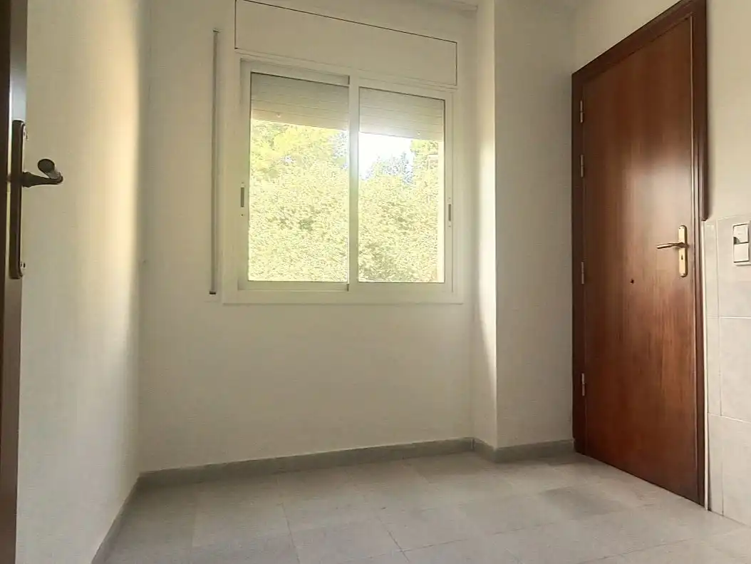 Piso en venta en Carrer Pompeu Fabra, 14, Corbera de Llobregat Habitación de Piso en venta en Corbera de Llobregat con Aire acondicionado, Terraza y Balcón