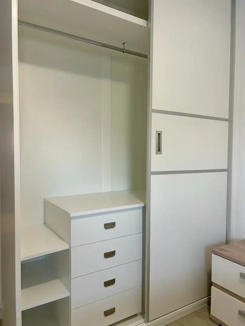 Flat for rent in Avenida de la Hiedra, Albolote Bedroom of Flat for rent in Albolote with Air Conditioner, Terrace and Swimming Pool