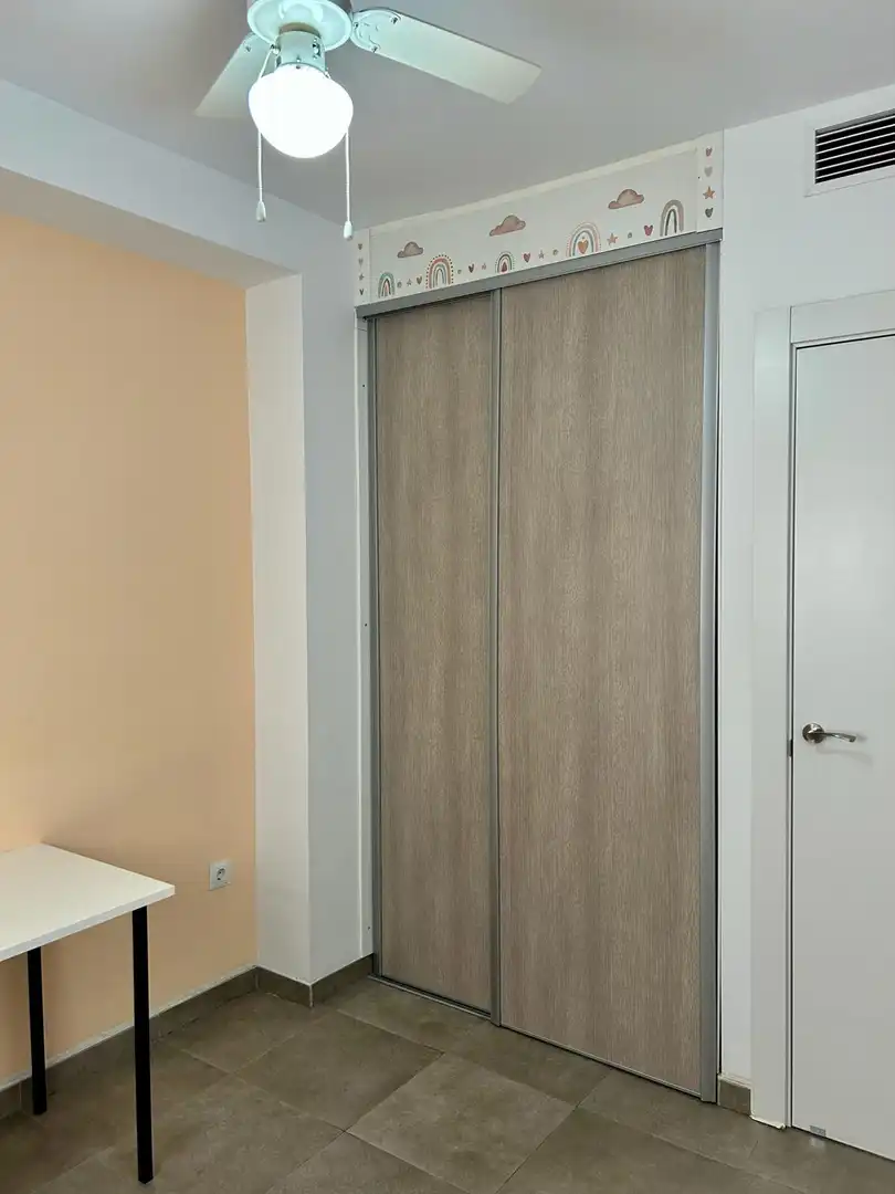 Flat for rent in Avenida de la Hiedra, Albolote Bedroom of Flat for rent in Albolote with Air Conditioner, Terrace and Swimming Pool
