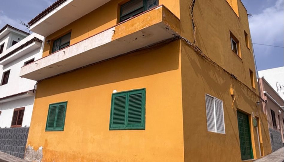 Casa o xalet en venda a Calle la Bloquera, 1, Los Silos, Santa Cruz de Tenerife - imatge 1 Foto 1 de Casa o xalet en venda a Calle la Bloquera, 1, Los Silos, Santa Cruz de Tenerife