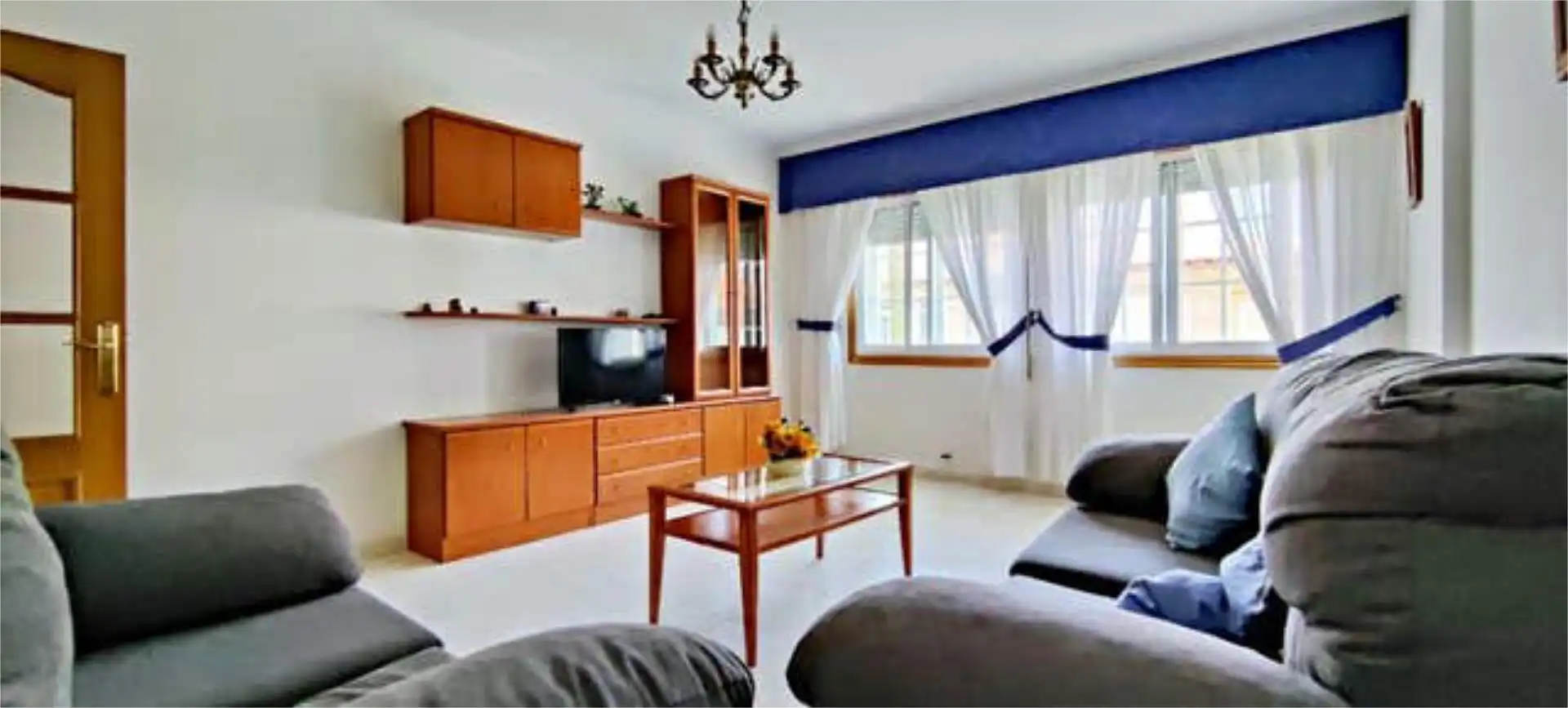 Flat for rent in O Burgo - Campus Universitario Living room of Flat for rent in Pontevedra Capital with Heating and Private garden