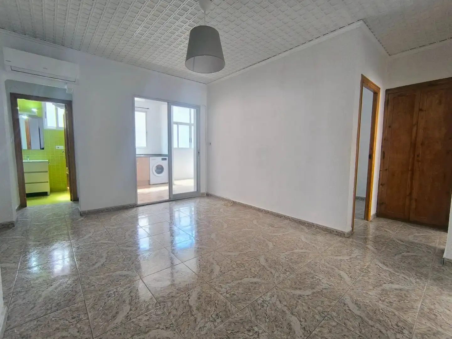 Flat for rent in Carrer de Sant Marcel·lí, 7, Camí Reial Living room of Flat for rent in Torrent with Air Conditioner