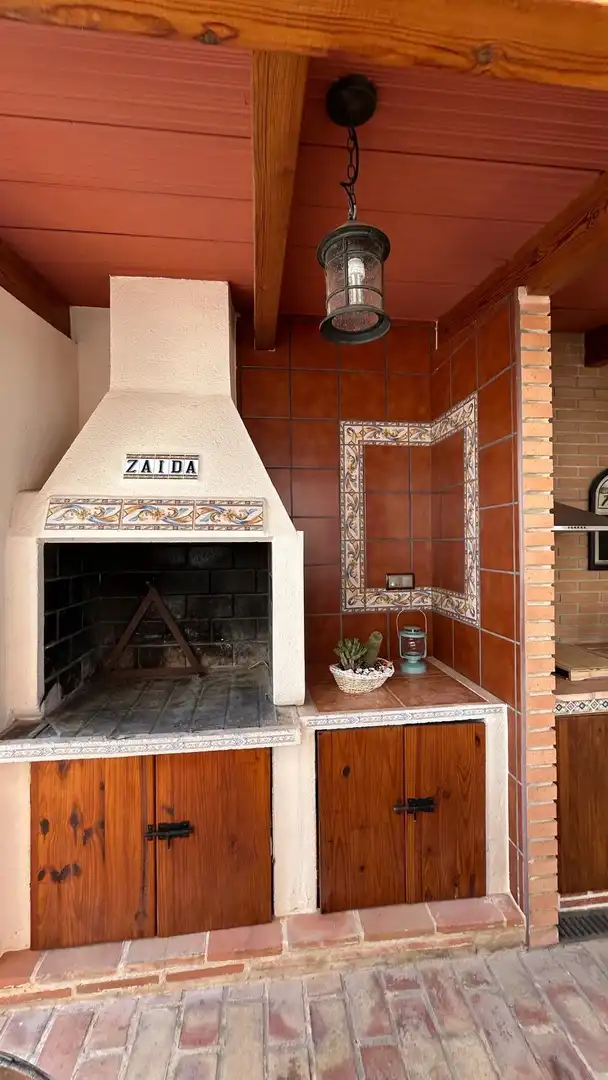 Casa adosada en venta en Vía Camino, 112, Corralet - Bonanza - Tres Rutas Casa adosada en venta en Náquera con Aire acondicionado, Calefacción y Jardín privado