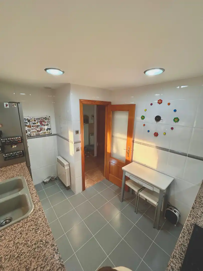 Casa adosada en venta en Vía Camino, 112, Corralet - Bonanza - Tres Rutas Cocina de Casa adosada en venta en Náquera con Aire acondicionado, Calefacción y Jardín privado