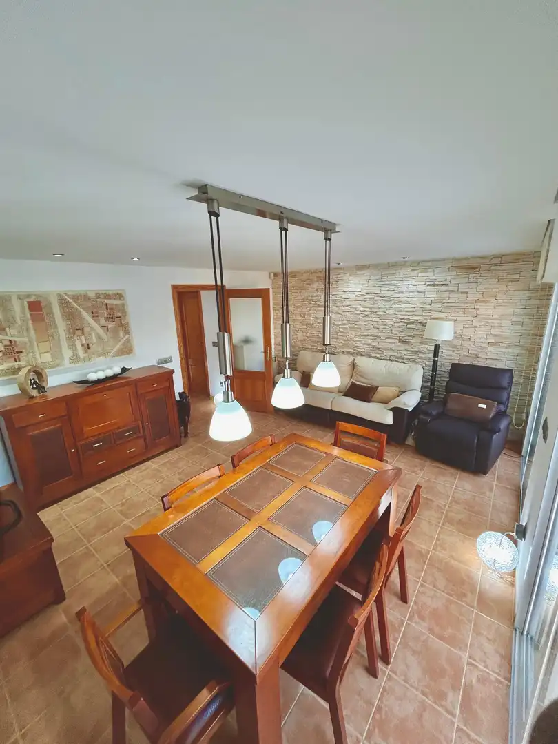 Casa adosada en venta en Vía Camino, 112, Corralet - Bonanza - Tres Rutas Sala de estar de Casa adosada en venta en Náquera con Aire acondicionado, Calefacción y Jardín privado