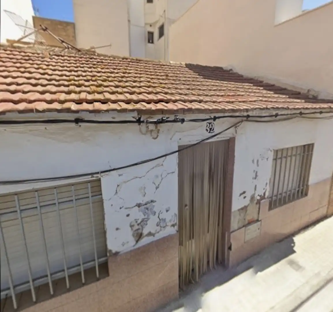 Erdgeschoss zum Verkauf in Carrer Plom, 32, San José - Los Metales Außenansicht von Erdgeschoss zum Verkauf in Sagunto / Sagunt