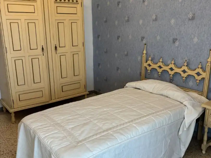 Flat for rent in Calle Vicente Campo Palacio, 2, San José Bedroom of Flat for rent in Huesca with Terrace, Furnished and Video intercom