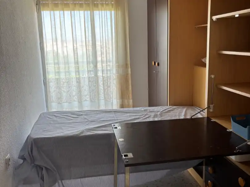 Flat for rent in Calle Vicente Campo Palacio, 2, San José Bedroom of Flat for rent in Huesca with Terrace, Furnished and Video intercom