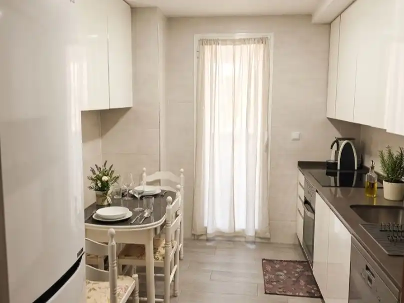 Piso en venta en Calle de los Hermanos García Noblejas, 158, Pueblo Nuevo Cocina de Piso en venta en Madrid con Aire acondicionado, Calefacción y Parquet