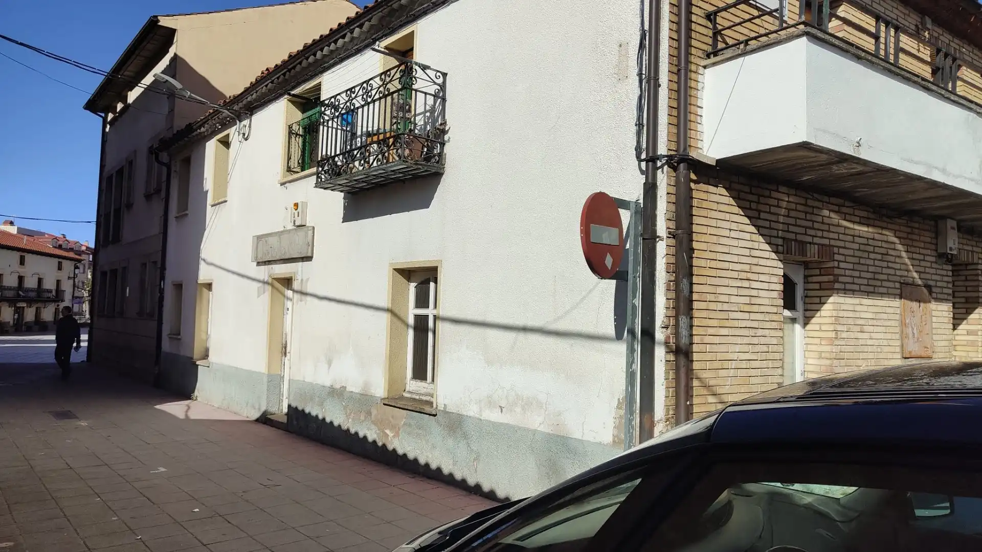 Einfamilien-Reihenhaus zur Miete in Calle el Centro, 10, Covaleda