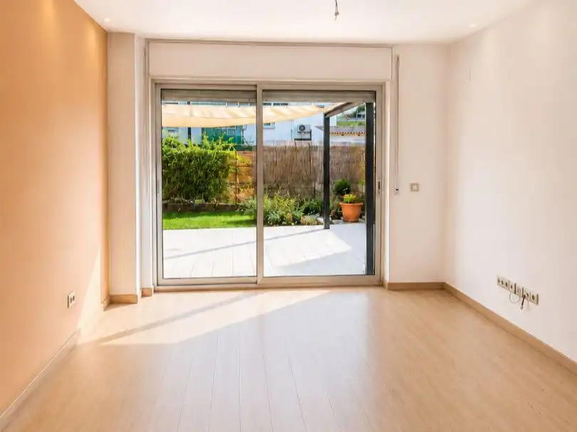 Wohnung zum Verkauf in L'Espirall Wohnung zum Verkauf in Vilafranca del Penedès mit Klimaanlage und Schwimmbad