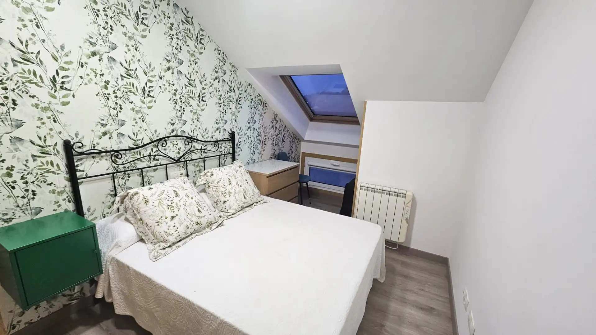 Habitación de Piso de alquiler en Rianxo con Parquet, Terraza y Amueblado