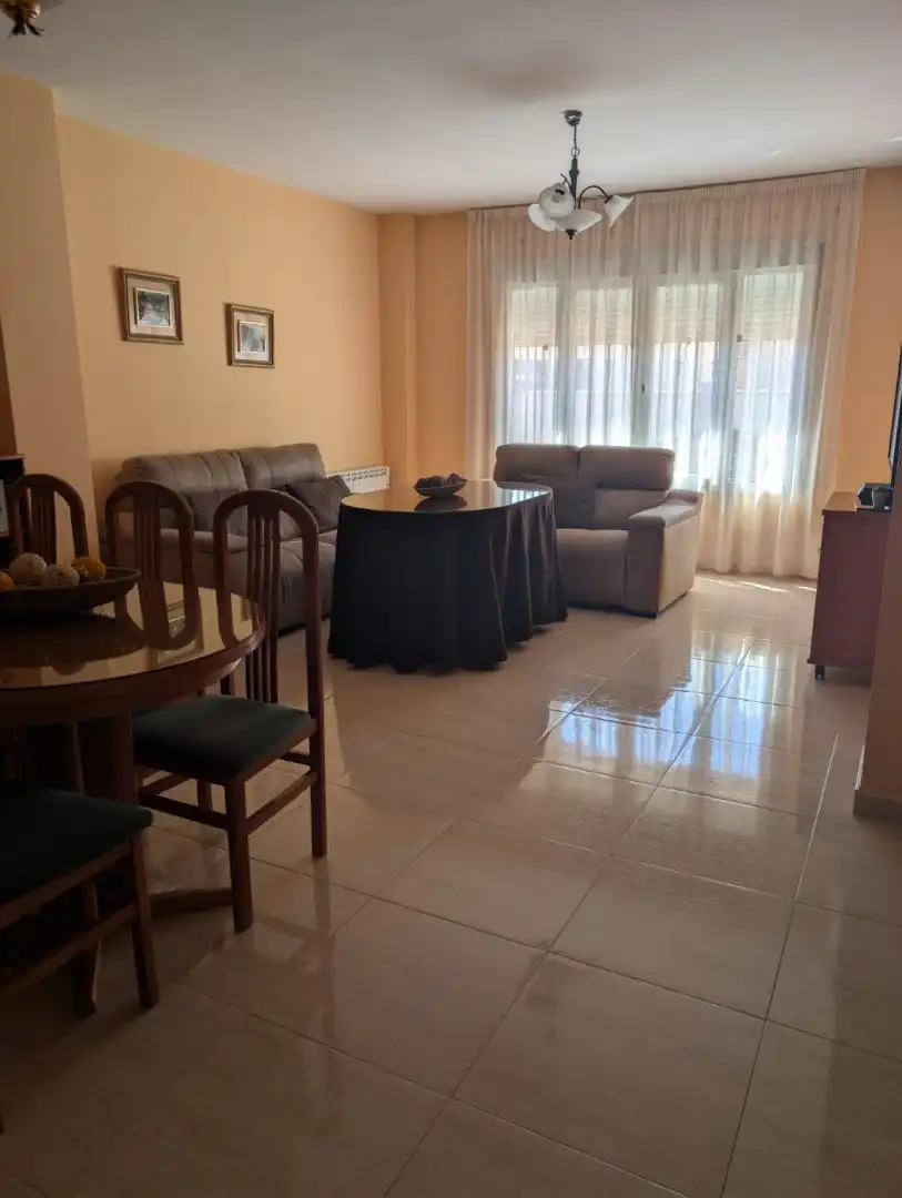 Sala de estar de Casa o chalet en venta en Atarfe con Terraza y Balcón
