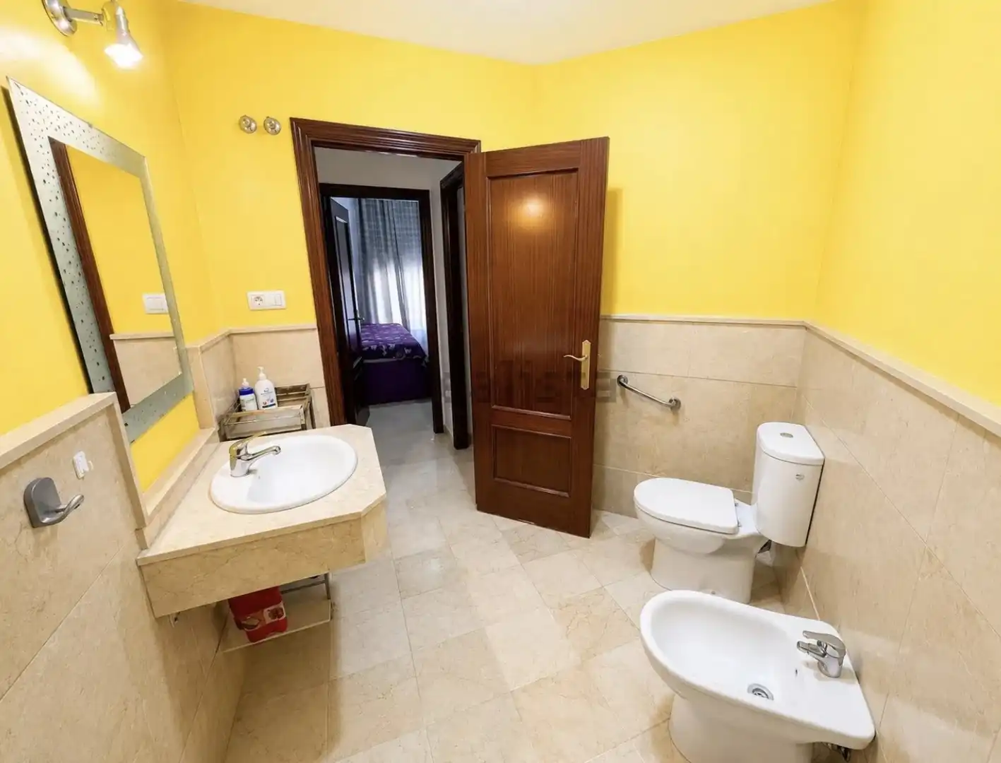 Flat for sale in Calle Isaac Peral, 4, Arenal - La Pólvora Bathroom of Flat for sale in Dos Hermanas with Air Conditioner and Furnished