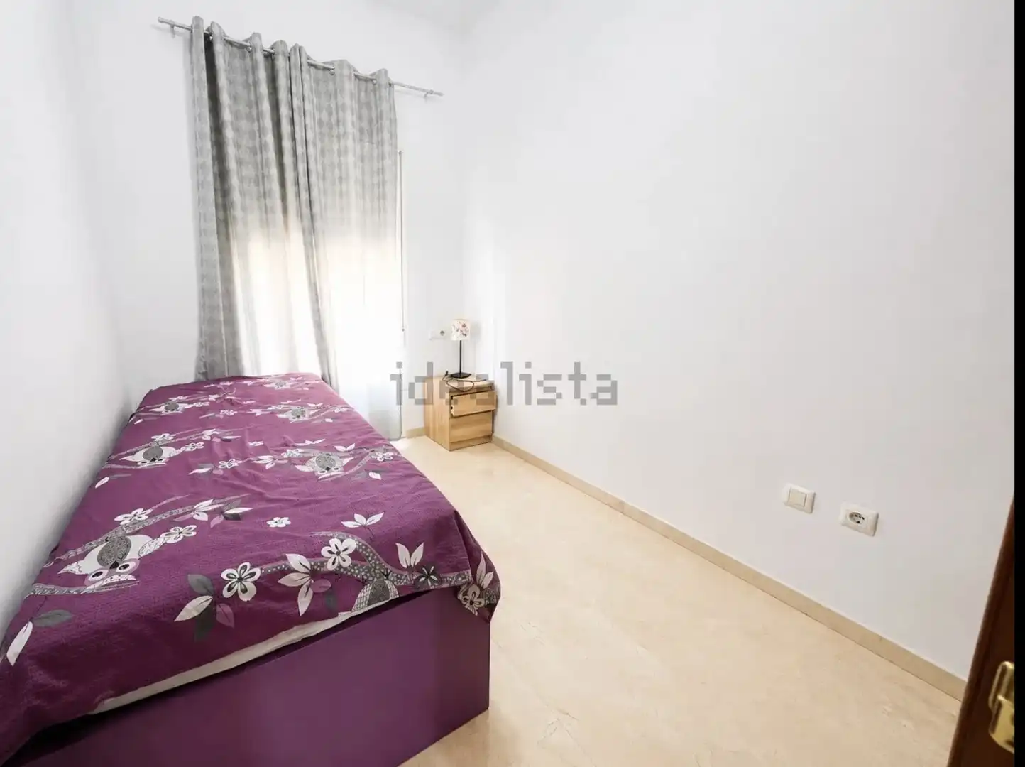 Flat for sale in Calle Isaac Peral, 4, Arenal - La Pólvora Bedroom of Flat for sale in Dos Hermanas with Air Conditioner and Furnished