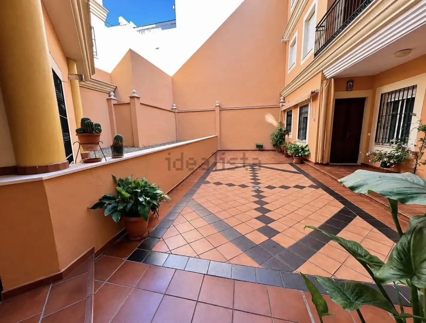 Flat for sale in Calle Isaac Peral, 4, Arenal - La Pólvora Terrace of Flat for sale in Dos Hermanas with Air Conditioner and Furnished
