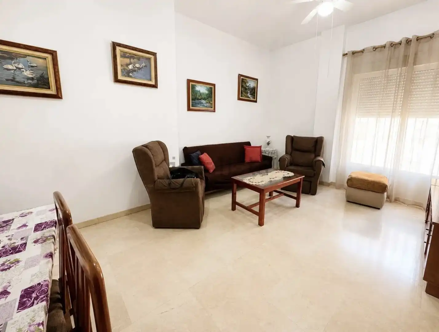 Flat for sale in Calle Isaac Peral, 4, Arenal - La Pólvora Living room of Flat for sale in Dos Hermanas with Air Conditioner and Furnished