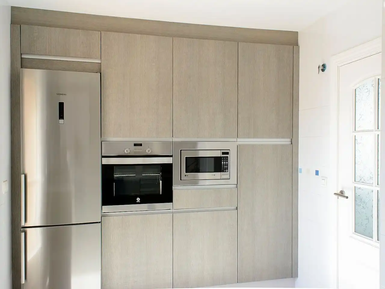 Flat for rent in Calle Juan Rulfo, 2, Torrenueva Costa Kitchen of Flat for rent in Torrenueva Costa with Terrace, Swimming Pool and Furnished