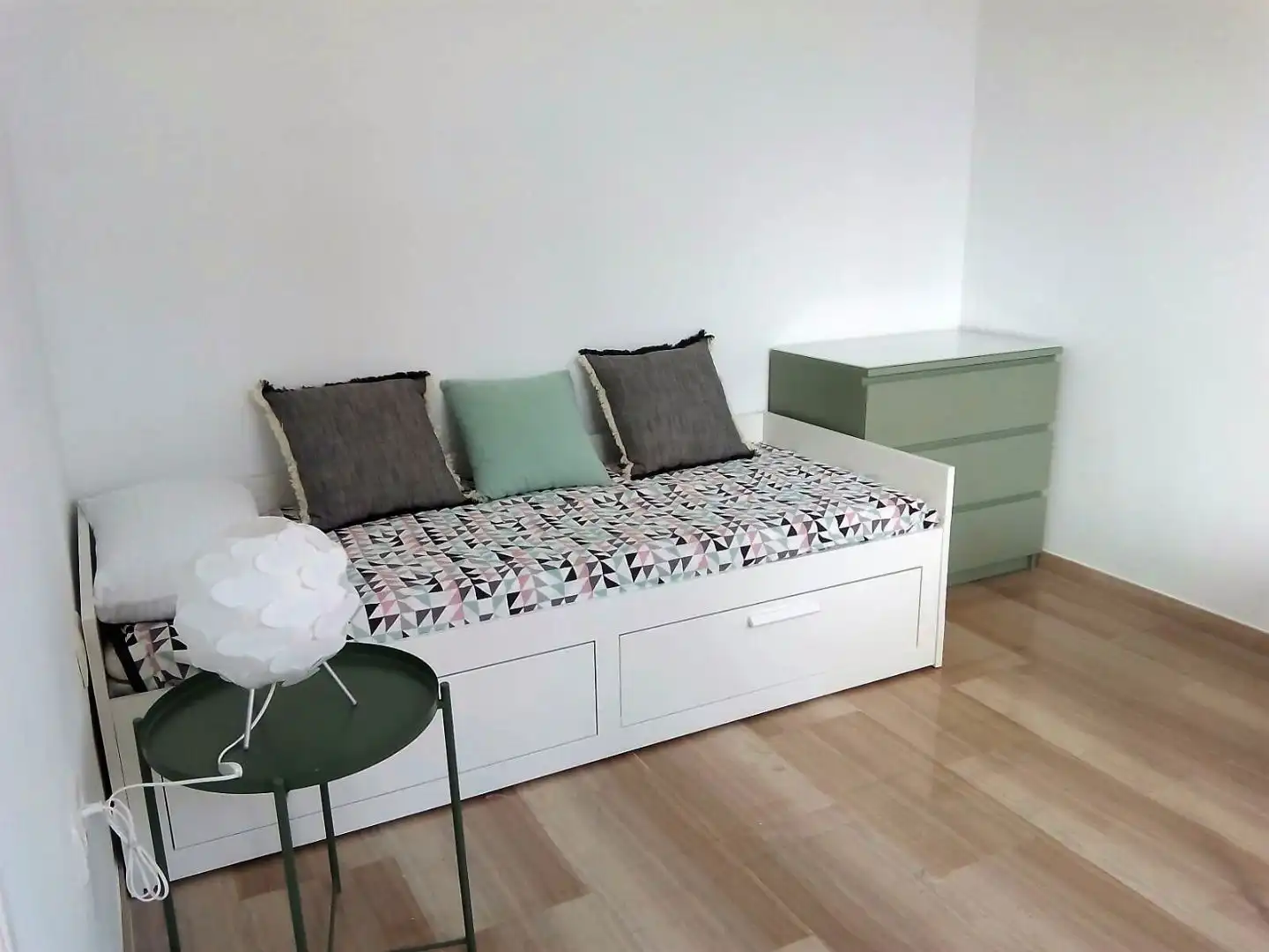 Flat for rent in Calle Juan Rulfo, 2, Torrenueva Costa Bedroom of Flat for rent in Torrenueva Costa with Terrace, Swimming Pool and Furnished