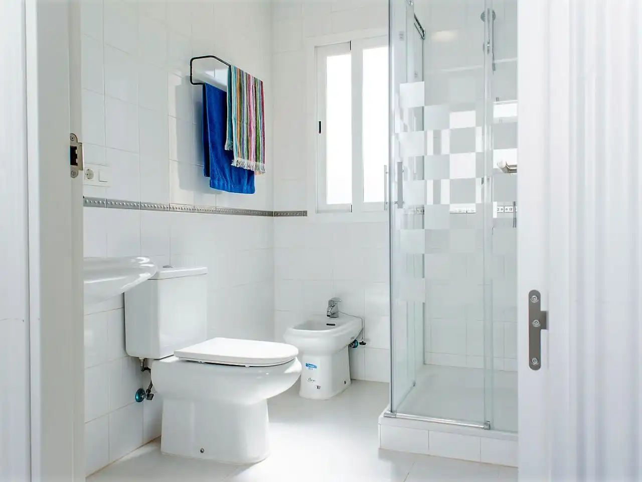 Flat for rent in Calle Juan Rulfo, 2, Torrenueva Costa Bathroom of Flat for rent in Torrenueva Costa with Terrace, Swimming Pool and Furnished