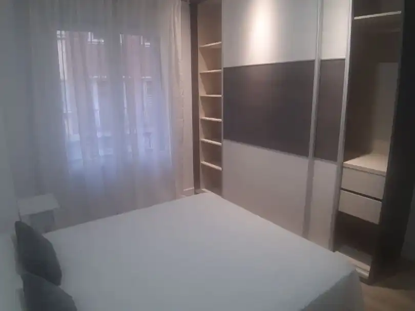 Flat for rent in Calle Lucas de Tuy, 17, Centro Ciudad Bedroom of Flat for rent in León Capital with Air Conditioner, Heating and Parquet flooring