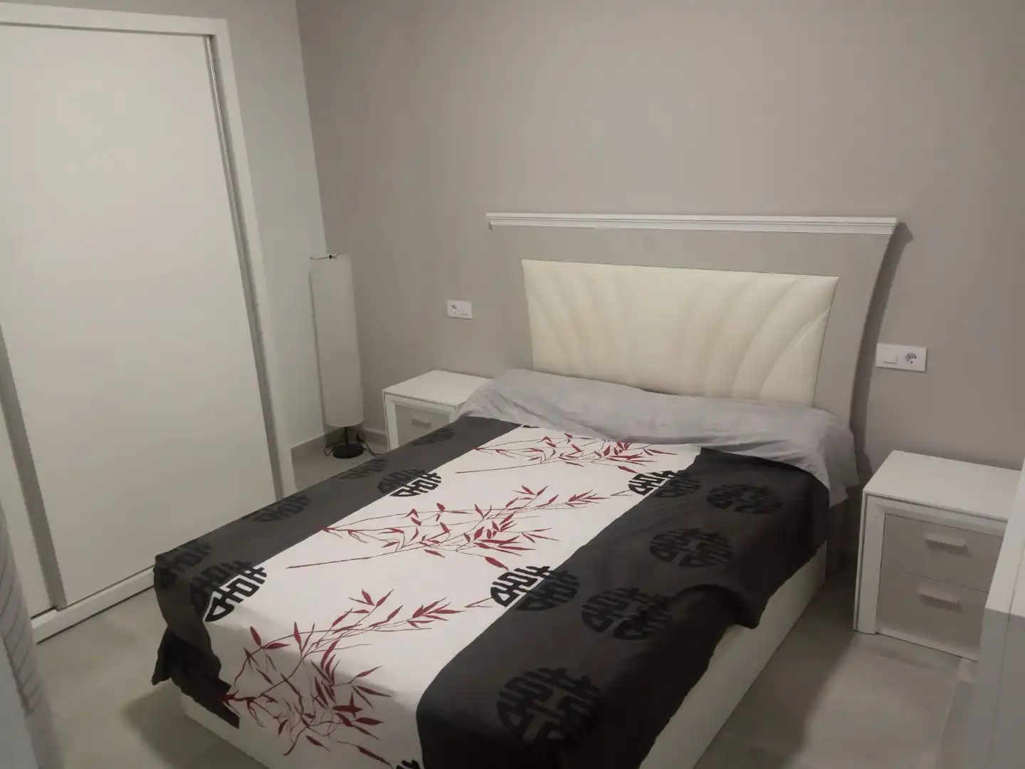 Apartamento en venta en Calle Emilio Castelar, 76, Alcázar de San Juan Habitación de Apartamento en venta en Alcázar de San Juan con Balcón