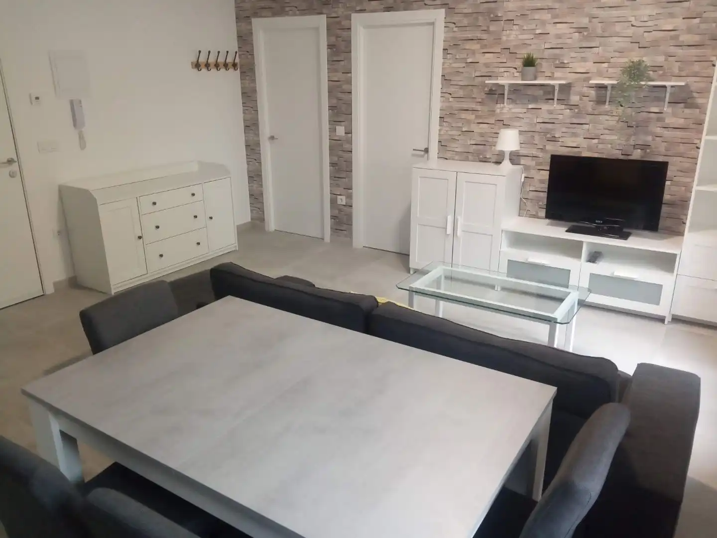 Apartamento en venta en Calle Emilio Castelar, 76, Alcázar de San Juan Sala de estar de Apartamento en venta en Alcázar de San Juan con Balcón