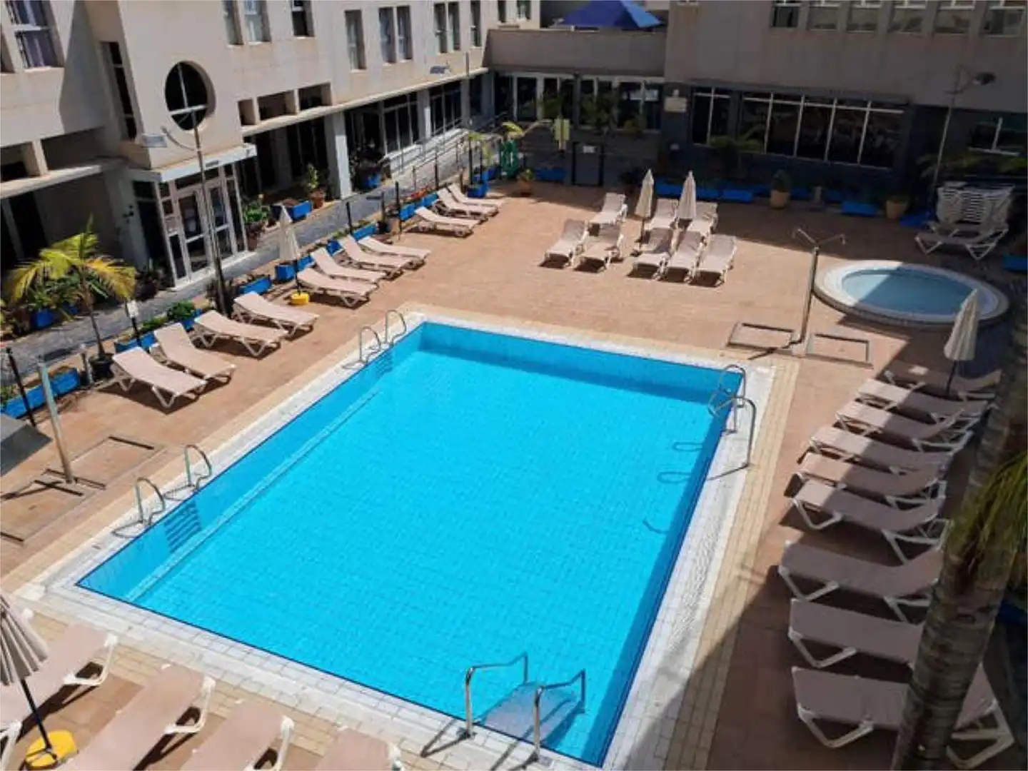 Flat for sale in Sardina Swimming pool of Flat for sale in Gáldar with Swimming Pool and Furnished