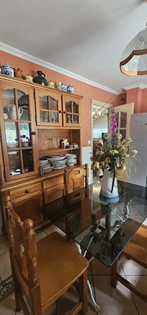 Comedor de Apartamento de alquiler en Sevilla con Aire acondicionado, Calefacción y Amueblado