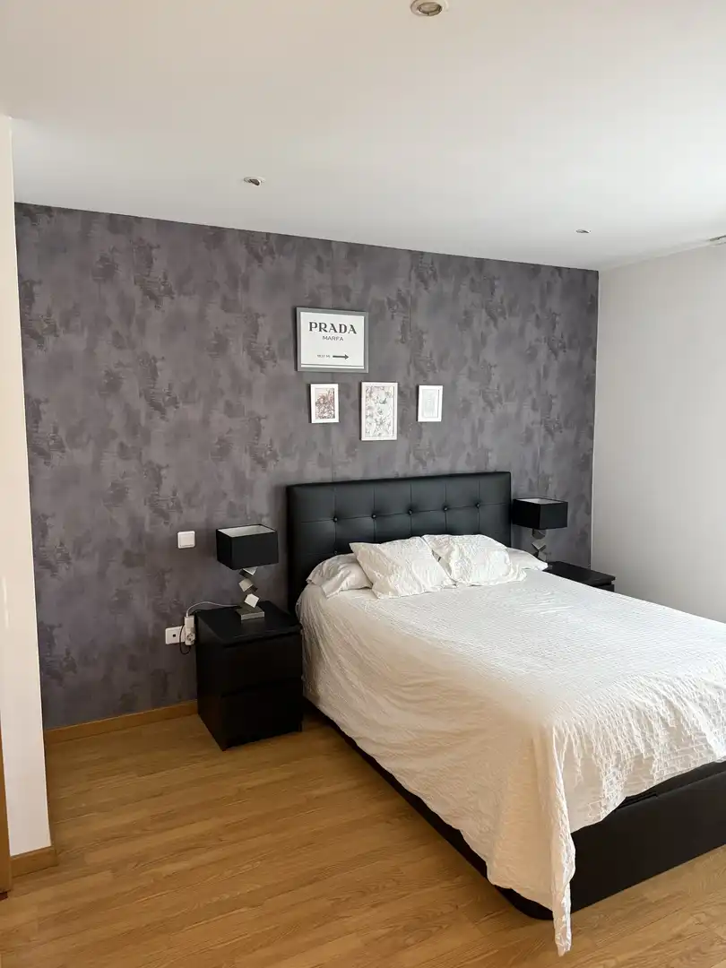 Casa o chalet en venta en Calle de Don Juan Bravo, 13, Cigales Habitación de Casa o chalet en venta en Cigales con Terraza, Piscina y Balcón