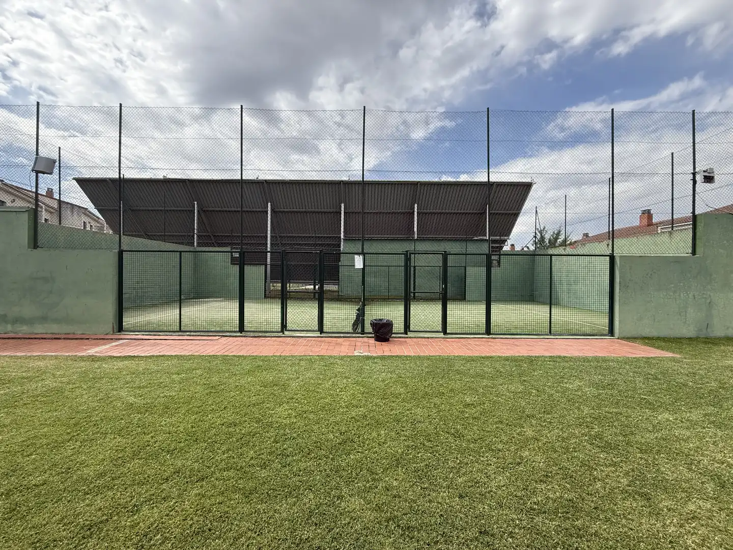 Casa o chalet en venta en Calle de Don Juan Bravo, 13, Cigales Jardín de Casa o chalet en venta en Cigales con Terraza, Piscina y Balcón