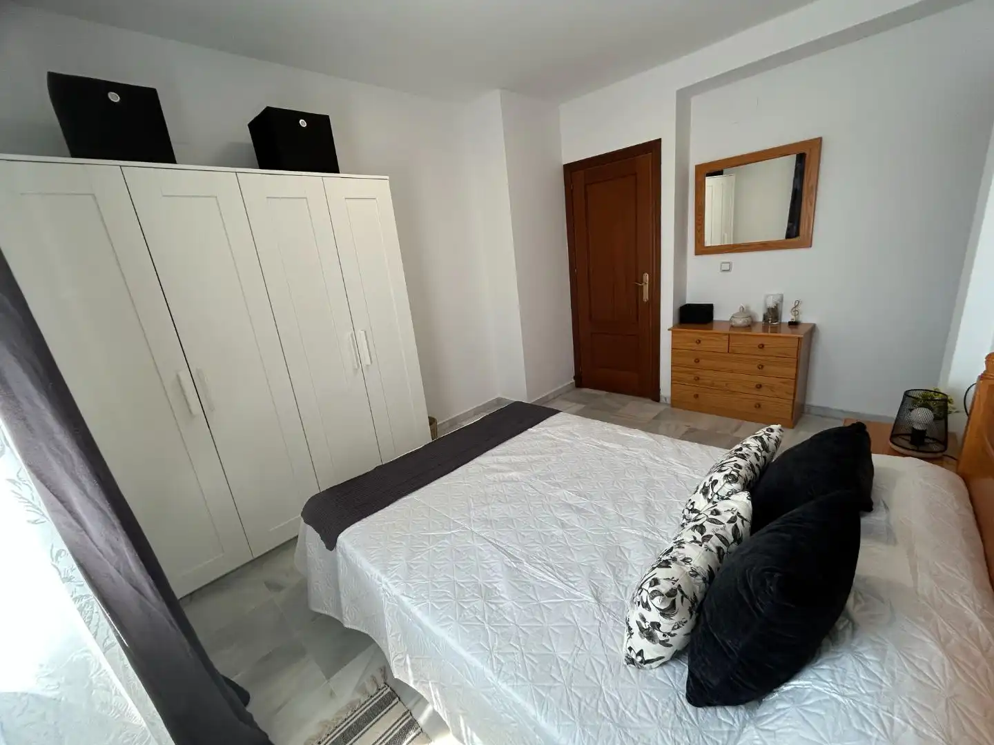 Flat for rent in Calle Puerto, 37, Ayuntamiento - Barrio Alto Bedroom of Flat for rent in Sanlúcar de Barrameda with Air Conditioner and Balcony