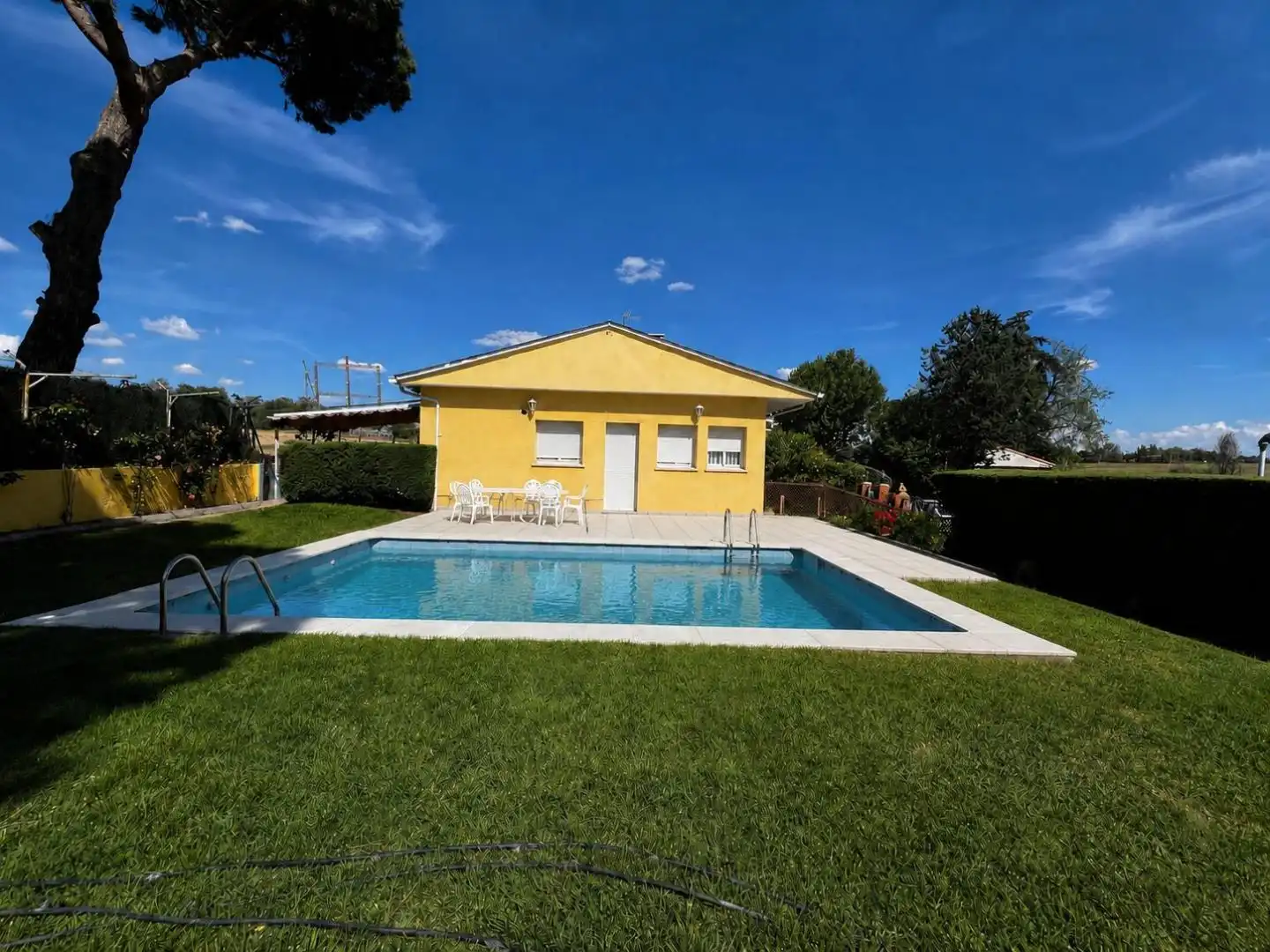 Piscina de Casa o xalet en venda en Móstoles amb Aire condicionat, Terrassa i Piscina
