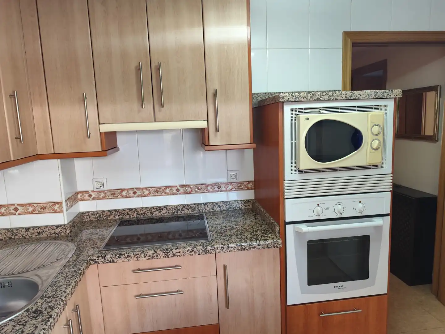 Piso de alquiler en Calle Platón, 17, Norte Cocina de Piso de alquiler en Mérida con Aire acondicionado, Terraza y Trastero