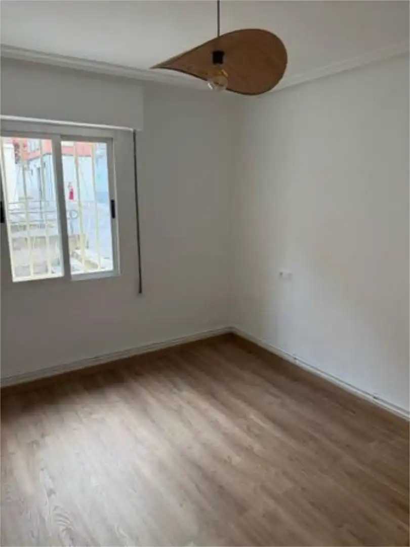 Flat for sale in Ariznabarra Bedroom of Flat for sale in Vitoria - Gasteiz with Storage room