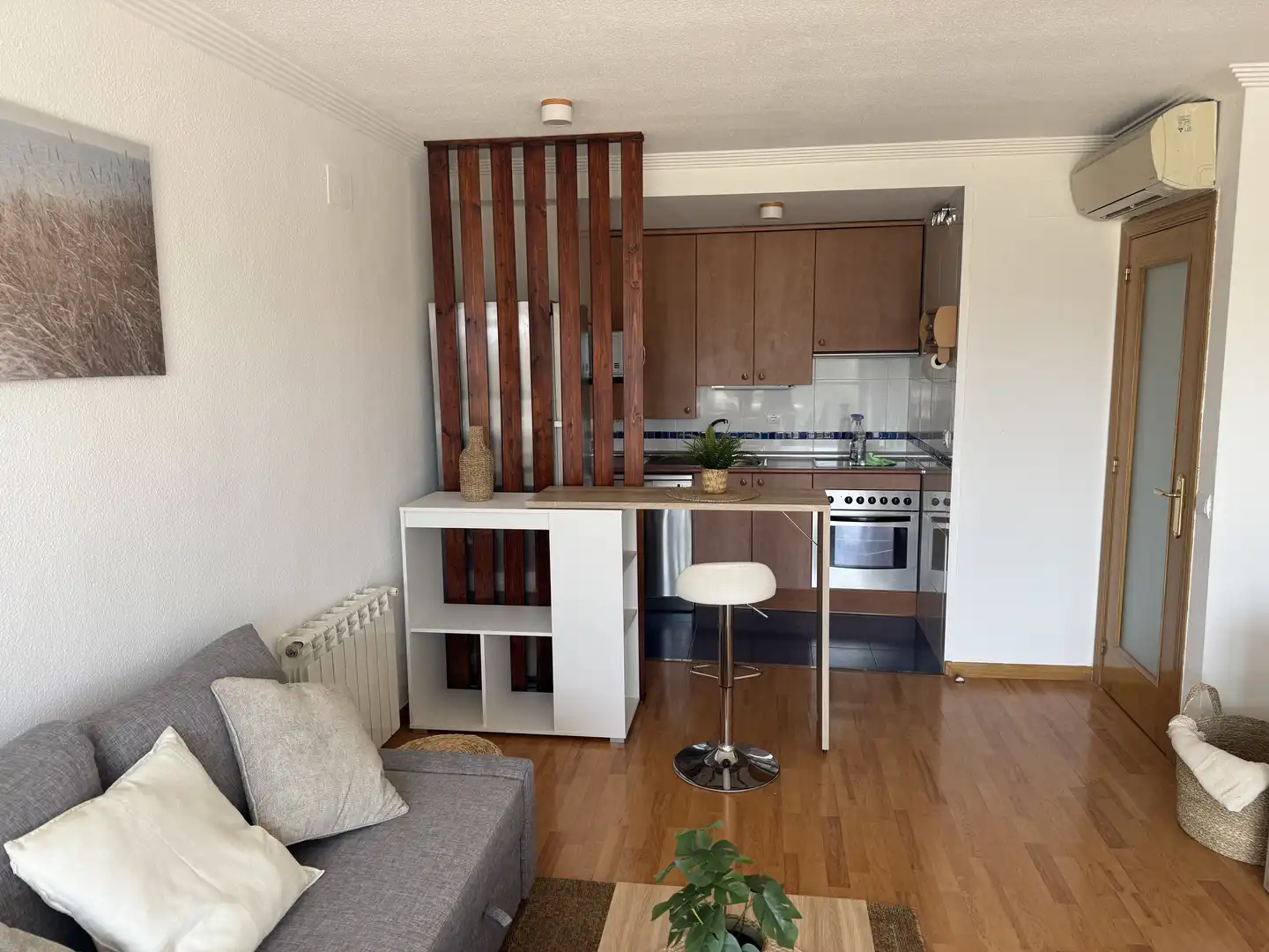 Piso de alquiler en Calle de la Princesa de Éboli, 96, Sanchinarro Cocina de Piso de alquiler en Madrid con Aire acondicionado, Calefacción y Jardín privado