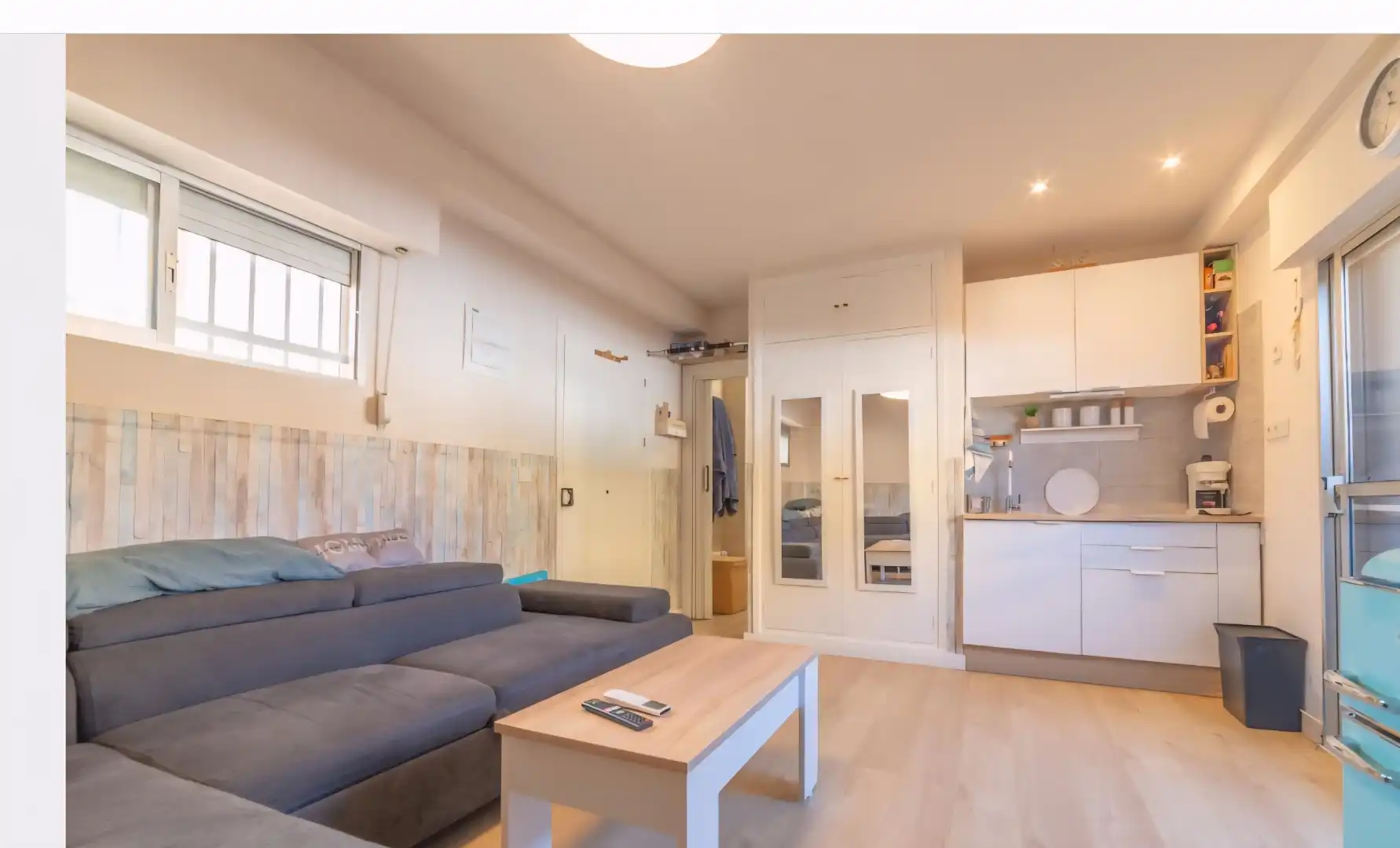 Estudio de alquiler en Calle San Martín de Porres, 21, Santiago de la Ribera Sala de estar de Estudio de alquiler en San Javier con Aire acondicionado, Calefacción y Parquet