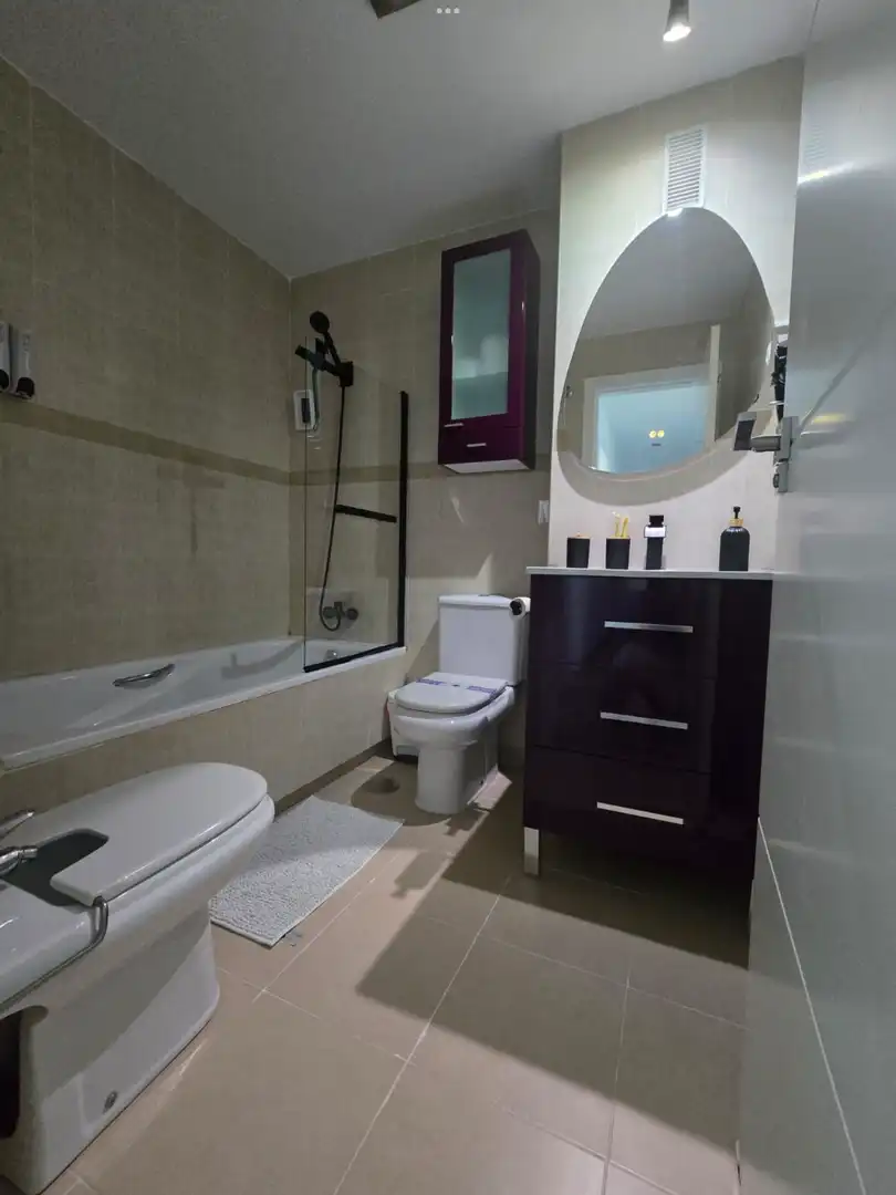 Flat for rent in Calle Salazón, 2, Almerimar Bathroom of Flat for rent in El Ejido with Air Conditioner, Heating and Parquet flooring