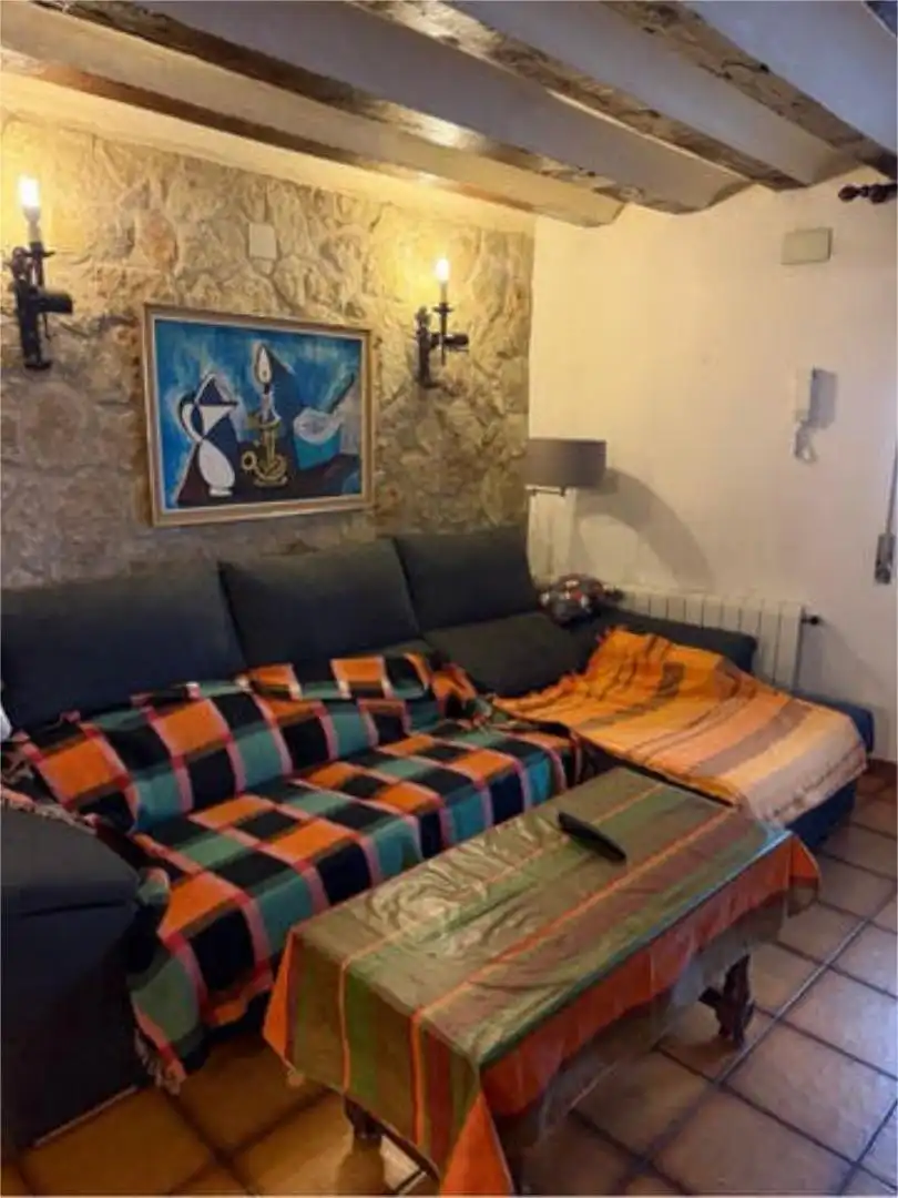 Sala de estar de Casa o chalet en venta en Cardenete con Calefacción, Terraza y Amueblado