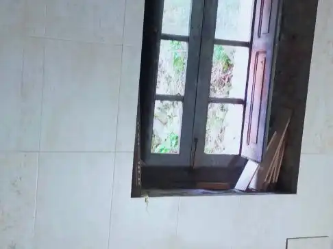 Casa adosada en venda a Sotrondio - Figaredo, 21, Zona Rural Casa adosada en venda a Sotrondio - Figaredo, 21, Zona Rural
