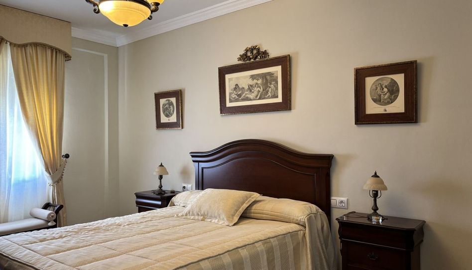 Habitación en Calle Juan Jiménez Cuenca, 16, Centro, Lucena - imagen 1 Foto 1 de Habitación en Calle Juan Jiménez Cuenca, 16, Centro, Lucena