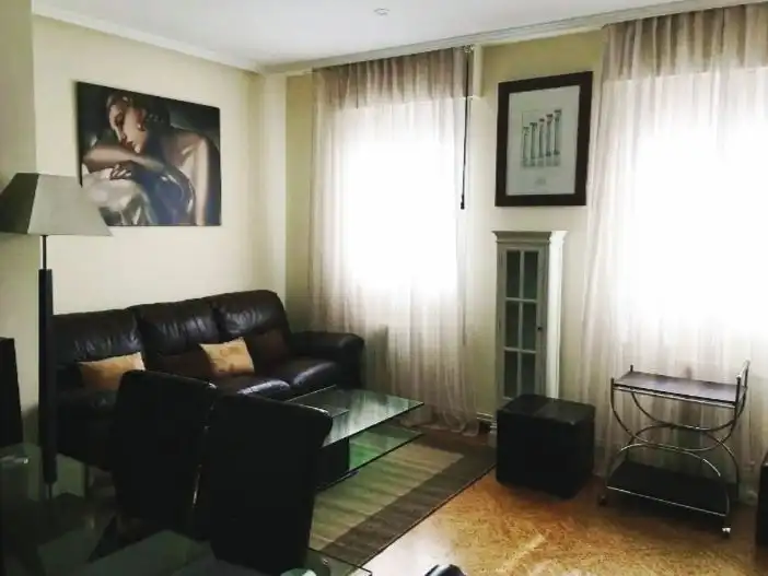 Piso en venta en Calle Cabrales, 118, Gijón Sala de estar de Piso en venta en Gijón