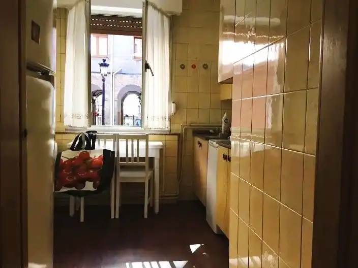Piso en venta en Calle Cabrales, 118, Gijón Cocina de Piso en venta en Gijón